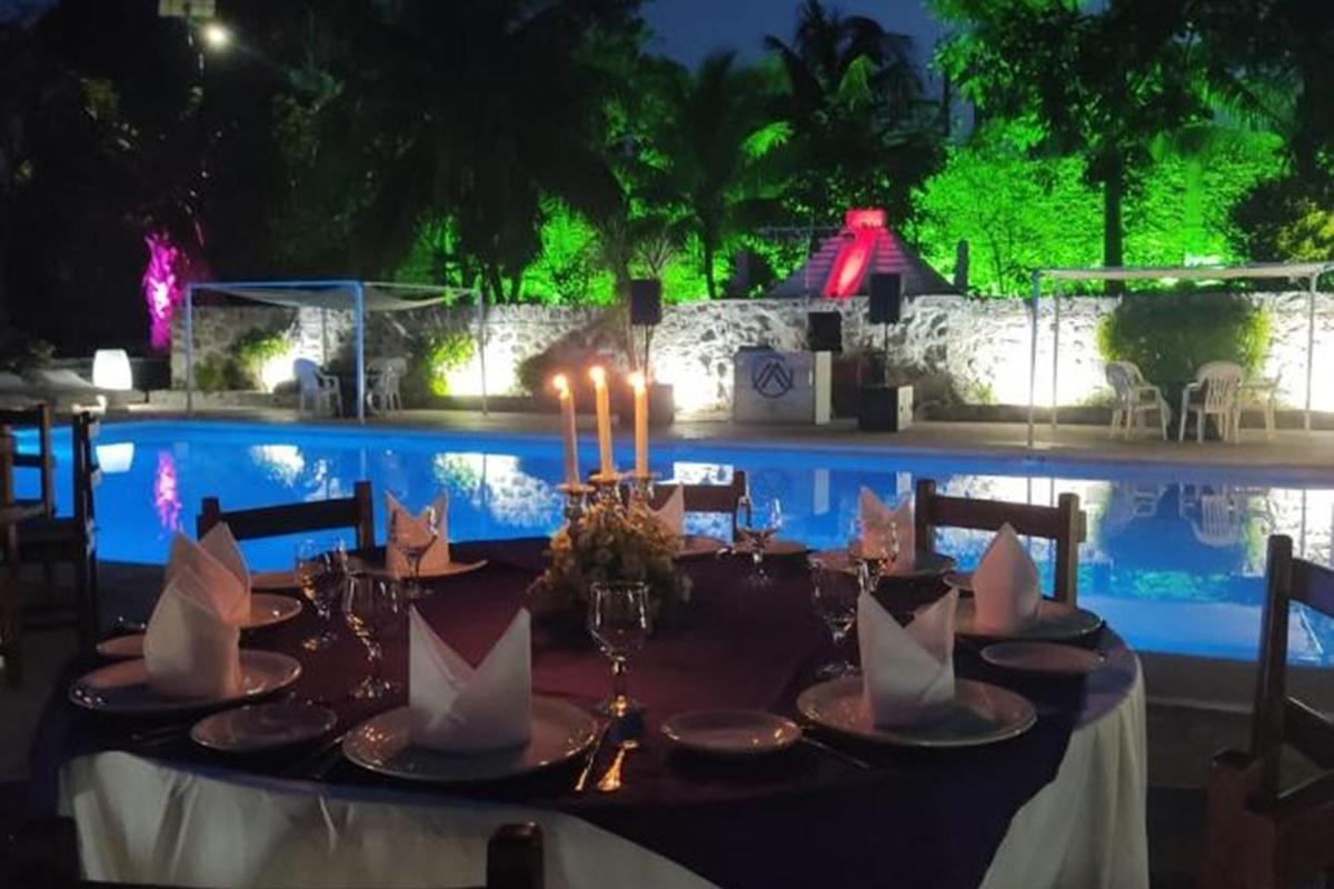 Hotel Puerta Chichen 外观 照片