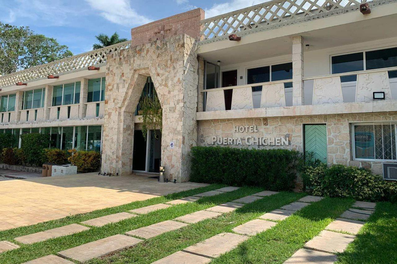 Hotel Puerta Chichen 外观 照片